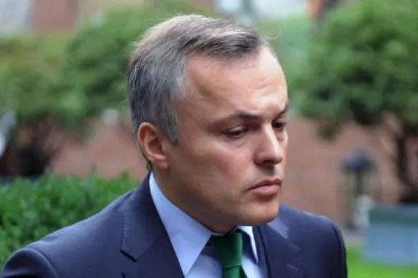ბათუ ქუთელია: ხელისუფლებამ პანდემია თვითდინებაზე მიუშვა და ძირითადად ფონს ექიმების პირადი გმირობის და გამძლეობის ხარჯზე გავდივართ