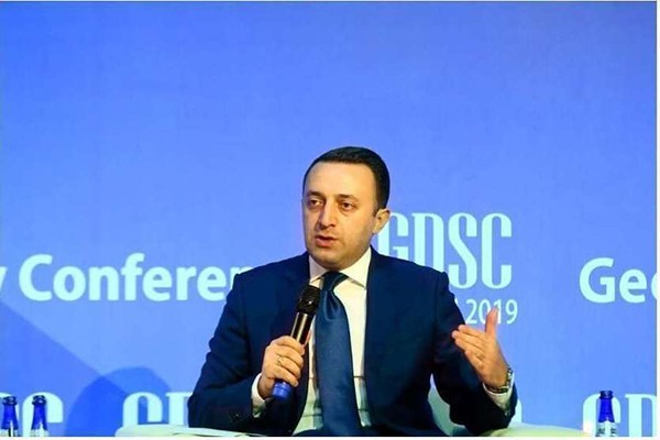 პრემიერი სავარაუდო ჩანაწერებზე: ეს არის პირდაპირ შეთქმულება სახელმწიფოსა და ეკლესიის წინააღმდეგ