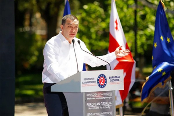 გიგა ბოკერია: სათქმელი არაფერი აქვთ კატასტროფის ფონზე, რაც ქვეყანას მოუტანეს, ერთადერთი ინსტრუმენტი „სისხლიანი ბანერებია“ - ამ ყველაფერს უნდა ვუპასუხოთ მშვიდად, მაგრამ მტკიცედ არჩევნებზე