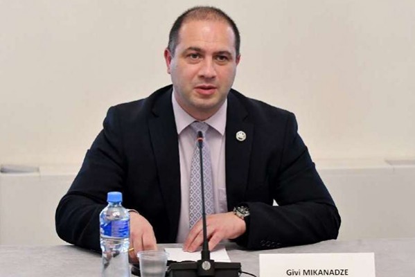 გივი მიქანაძე: პრემიერმა მსოფლიოს ყველაზე მაღალი ტრიბუნიდან გააჟღერა ის მნიშვნელოვანი გამოწვევები, რომელთა წინაშეც როგორც საქართველო, ასევე მთელი მსოფლიო დგას