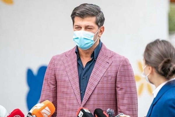 კახა კალაძე: დრო იარებს არჩენსო, კი ამბობენ, მაგრამ აბა რომელ ჩვენგანს მოუშუშდა აფხაზეთის დაკარგვით მიყენებული ჭრილობა?