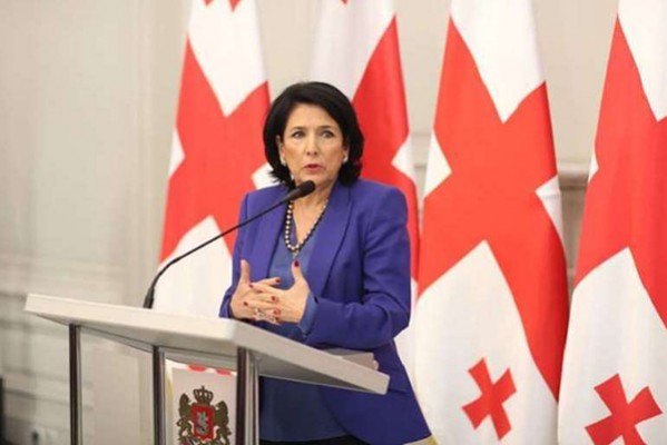 სალომე ზურაბიშვილი: ბევრი კითხულობს, აპირებს თუ არა პრეზიდენტი სააკაშვილის შეწყალებას, არა და არასდროს