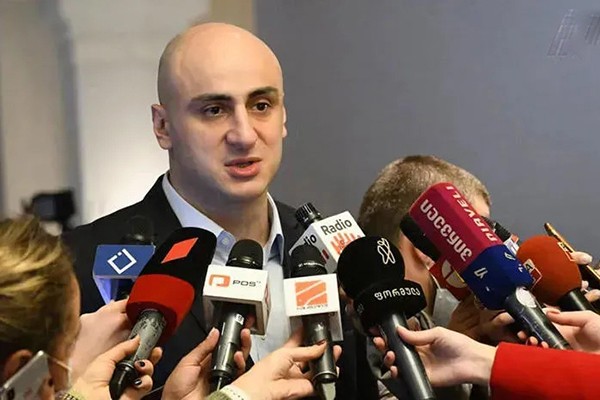ნიკა მელია: „ქართულმა ოცნებამ“ პირწმინდად წააგო პოლიტიკური ცენტრი დედაქალაქი და საკრებულო იქნება ოპოზიციური პარტიების მიერ დაკომპლექტებული