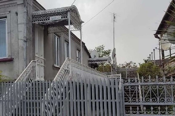 მიხეილ სააკაშვილის საქმეზე, დანაშაულის დაფარვის ბრალდებით დაკავებული მამა-შვილის ოჯახი სააკაშვილის საქართველოში ჩამოსვლასთან რაიმე კავშირს უარყოფს