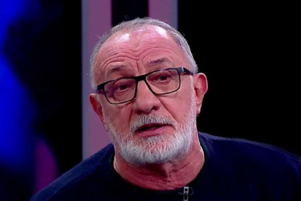 გოგა ხაინდრავა: ვითომ მედიები, საროსკიპოები, რატომღაც ჰგონიათ, რომ ეჭიდავებიან ივანიშვილს, რეალურად კი ანგრევენ ქვეყანას, თავისი შვილების მომავალს
