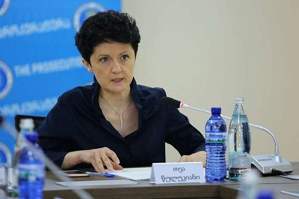 თეა წულუკიანი: პატიმარ სააკაშვილს როგორი ექიმიც, ექთანიც არ უნდა დასჭირდეს, ინსტრუმენტული თუ სხვა სამედიცინო ლაბორატორიული კვლევა, ეს ყველაფერი ციხის სამკურნალო დაწესებულებაში მოიძებნება, თანაც მაღალი სტანდარტით