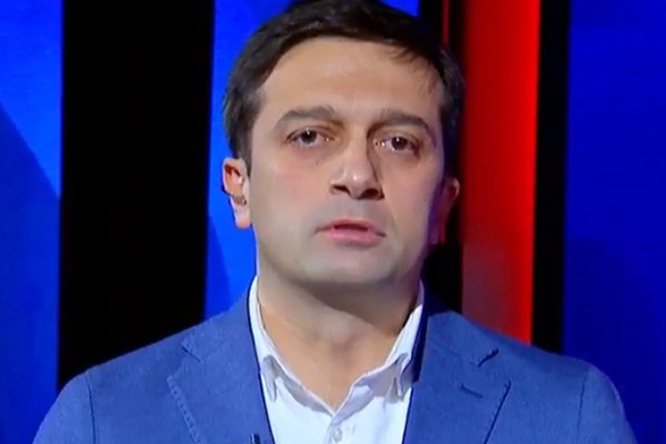 ლევან იოსელიანი: საერთაშორისო პარტნიორების ძალისხმევისა და პარლამენტში ოპოზიციის შესვლის შემდეგ, მამუკა ხაზარაძის მიერ მანდატის დატოვება სწორად არ მიმაჩნია