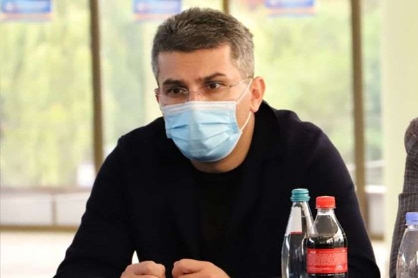 მამუკა მდინარაძე: მთაწმინდაზე აღმოჩნდა მთელი დასტა კახა კალაძის ხმების მოპარული და გადადებული მელიას მხარეს