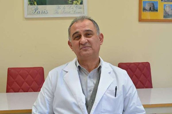 იუსტიციის მინისტრის მამა ნიკოლოზ სააკაშვილს პასუხობს: როგორც ექიმმა, მინდა ვთხოვო და მოვუწოდო თქვენს შვილს შეწყვიტოს შიმშილობა