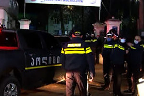 გია ზესაშვილი, : „შეკითხვა ხელისუფლებას