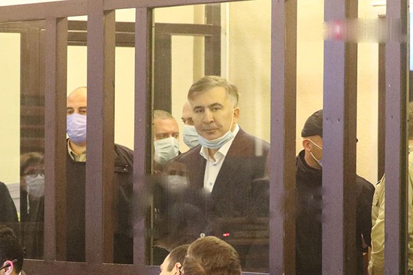 მიხეილ სააკაშვილი: არ ვაღიარებ პროკურატურას და ქართულ მართლმსაჯულებას, აქ არ ვარ იმისთვის, რომ წინასწარ დაწერილი კომედიის ნაწილი ვიყო