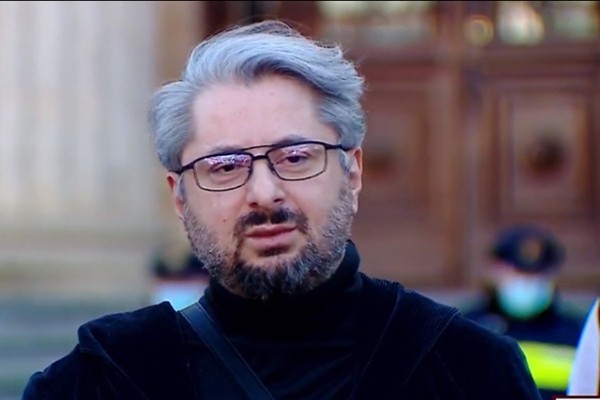 საქართველოს დამფუძნებელი მამა წარდგა სასამართლოს წინაშე, ეს არის სირცხვილი ჩვენი ქვეყნისთვის და არც ერთი წამით არ აკნინებს სააკაშვილს