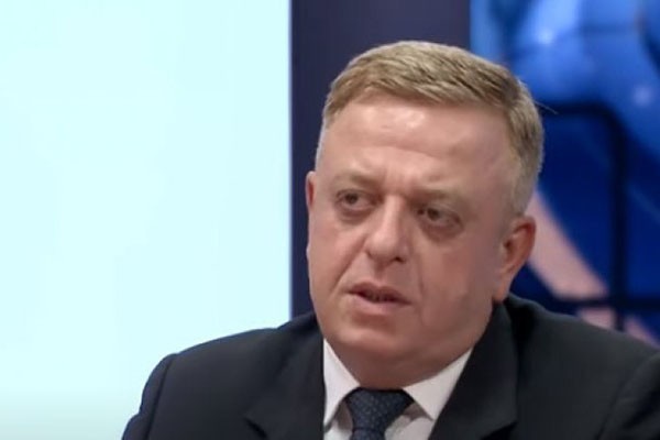 ლევან ნიკოლეიშვილი გიორგი ხოჯევანიშვილს: ფრთხილად, საკუთარ ძმას 