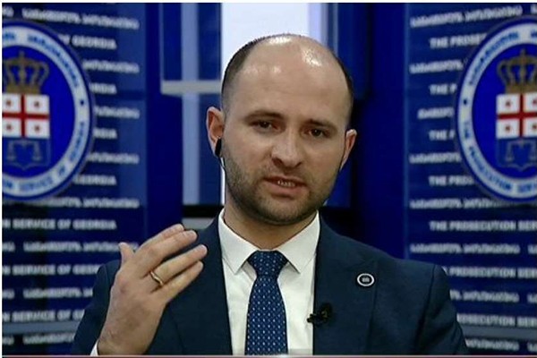 პროკურორი: სააკაშვილმა წინა სასამართლო სხდომაზე მისი დაახლოებით საათნახევრიანი სიტყვა გამოიყენა მხოლოდ და მხოლოდ პოლიტიკური შეფასებებისთვის და მას ერთი სიტყვაც არ უთქვამს საქმის ფაქტობრივ გარემოებებზე