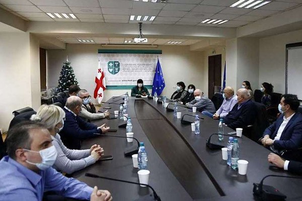 თამარ გაბუნია: მზაობა კვლავაც რჩება მაქსიმალური, პერსონალი მზად არის, ახალი პროტოკოლი მოქმედია, მედიკამენტების მარაგი კლინიკებს აქვთ