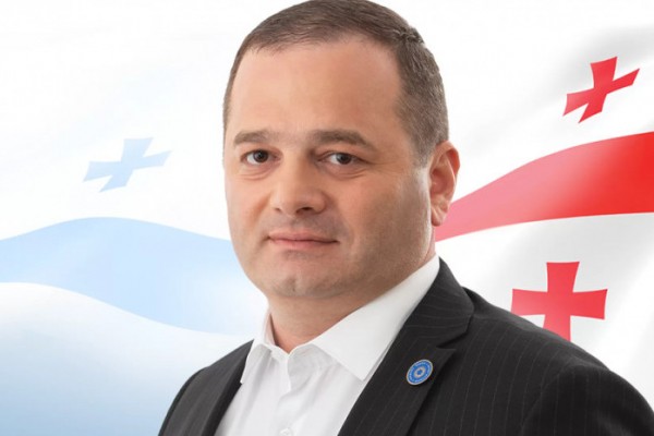 პოსტის მოწონებაში ვერავითარ პრობლემას ვერ ვხედავ - გახარიას პარტიის წევრი სააკაშვილის facebook პოსტის გაზიარებაზე