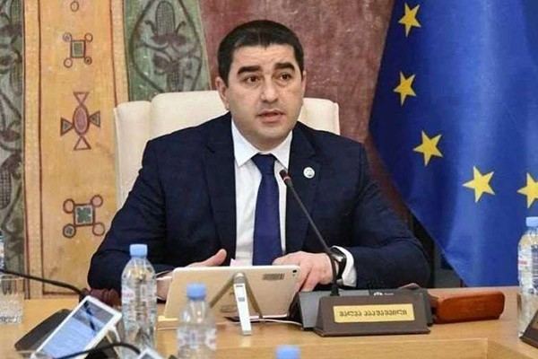 შალვა პაპუაშვილი: საქართველოში ჩარჩენილ უკრაინელებზე ზრუნვის შემდეგ, საქართველოს მთავრობა ახლა უკვე ჰუმანიტარული დახმარების პირველ პარტიას უკრაინაში აგზავნის