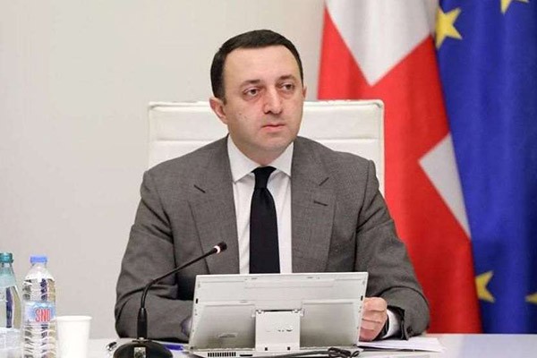 ირაკლი ღარიბაშვილი: ევროკომისარ ოლივერ ვარჰეისთან საუბარში უკრაინასა და რეგიონში არსებული ვითარება და საქართველოს ევროპული ინტეგრაციის პერსპექტივები განვიხილე