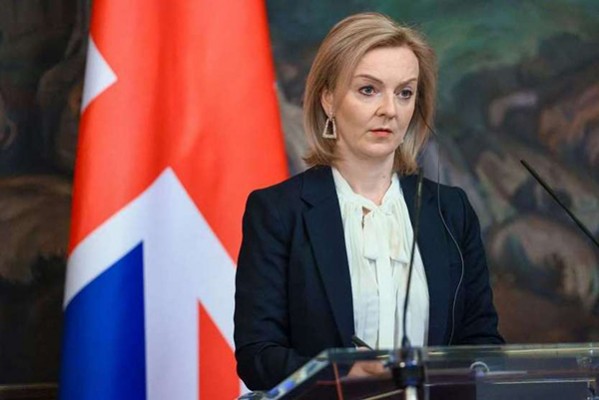 ლიზ ტრასი: ვლადიმერ პუტინი საფრთხეს უქმნის გლობალურ უსაფრთხოებას