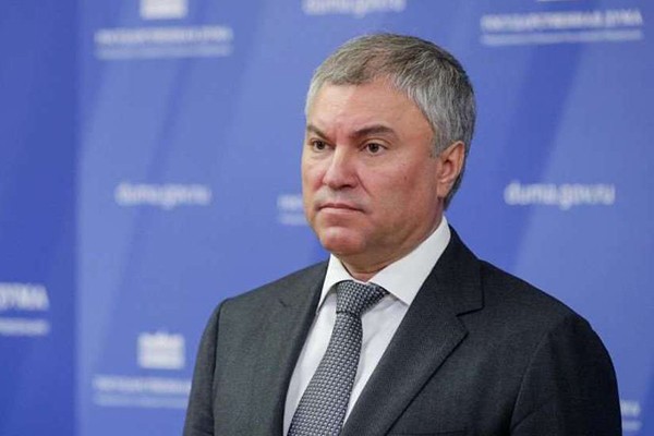 რუსეთის დუმას სპიკერი „აზოვსტალიდან“ ევაკუირებულ მებრძოლებზე: ნაცისტი დამნაშავეები გაცვლას არ უნდა ექვემდებარებოდნენ