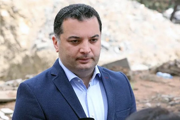 ოჯახის წევრები და მეგობრები ვარაუდობენ, რომ ილია ელოშვილის გარდაცვალების მიზეზი უბედური შემთხვევა გახდა