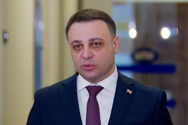 ალუდა ღუდუშაური გვარამიას შესახებ პრეზიდენტის განცხადებაზე - სასამართლოს არ უნდა ვუკარნახოთ, რა არის დროული და რა არა - მსგავსი განცხადებები აზიანებს არა მარტო სასამართლოს, პირდაპირ ურტყამს დემოკრატიას