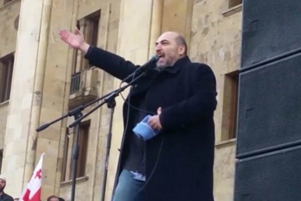 ფარნაოზ ჭკადუა: ძ@ნერის კასრი  მიშა მშვილდაძე, აგენტი ნოდარ რუხაძე და კიდევ ერთი ორი პიჟონი სირცხვილიას ლიდერი კვირის ბოლომდე საჯაროდ ბოდიშს თუ არ მომიხდის ისეთ ფაქტებს დავდებ, რომ თავი არსად ექნებათ გამოსაყოფი
