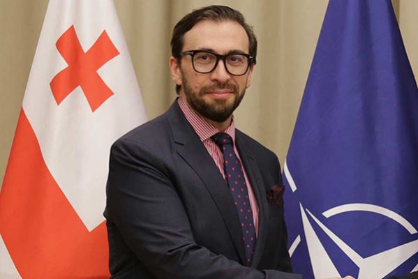 ნატო-ს სამეკავშირეო ოფისის ხელმძღვანელი:  ჩვენ გავზრდით წვრთნების სიხშირეს, ვეცდებით, მეტი სინერგიის პოვნას სხვა საერთაშორისო ორგანიზაციებთან, მათ შორის ევროკავშირთან, საქართველოს დასახმარებლად