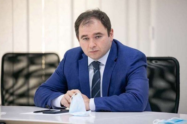 ნიკოლოზ სამხარაძე:  ევროპელმა კოლეგებმა მითხრეს, არახამია შეხვედრებზეც კი დადის და ამბობს, რომ საქართველო არ უნდა იყოს მიღებული, უნდა დავასანქციროთ გარკვეული პირები, გარუსებული ქართველები არიან ყველაზე საშიში