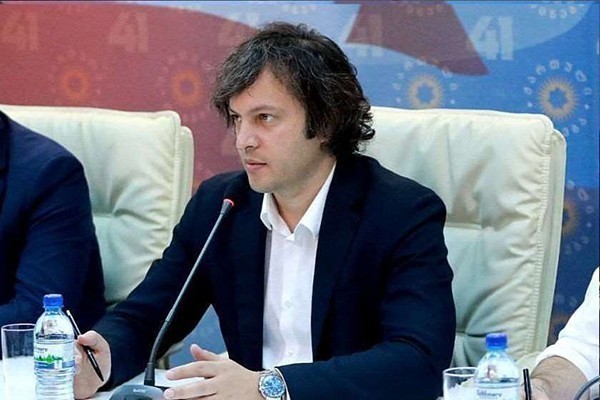 5%-იანი ბარიერის პირობებში შემდეგ არჩევნებზე დიდი ალბათობით ორი პარტია გადალახავს ბარიერს, ორი პარტია  პარლამენტში არ არის კარგი მოცემულობა, წარმოიდგინეთ, ერთადერთი ოპოზიციური პარტია რომ ნაცმოძრაობაა, მართლა კატასტროფაა