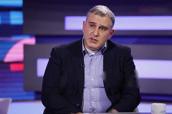 მიხეილ სარჯველაძე: მგონია, პრეზიდენტი ძალაუნებურად აღმოჩნდა ისეთ მდგომარეობაში, როცა რიგგარეშე სესიაზე არაკორექტული მოთხოვნა ჩამოუყალიბდა