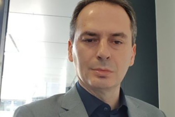ხრისტო გროზევი: ხმები დადის, რომ ზელენსკიმ მოქალაქეობა ჩამოართვა ოლიგარქებს, მათ შორის საკუთარი პარტიიდან, რომ დეოლიგარქიზაციის ქვეშ არ მოექცნენ