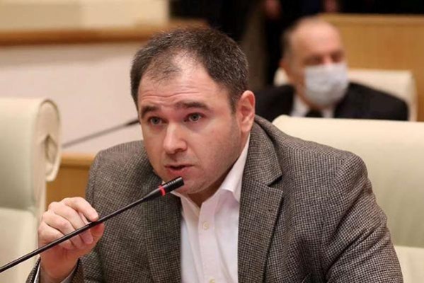 ნიკოლოზ სამხარაძე: ვიდრე ჩვენ სანქციები შეგვეხება, მანამდე დავით არახამიას არაფერი ეტკინოს