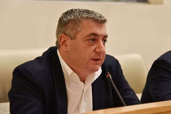 კახი კახიშვილი: ბოლოს, მივედით იმ დონეზე, რომ ელჩები გამოდიოდნენ და უკვე პირდაპირ აფასებდნენ პოლიტიკას და საკუთარ გადაწყვეტილებებს ახმოვანებდნენ კონკრეტულ საკითხთან დაკავშირებით