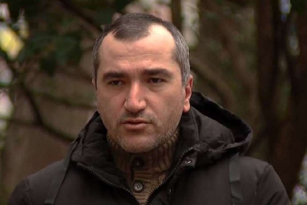 საკითხის გაჭიანურებით ფაქტია, რომ არა მხოლოდ კონკრეტულ პიროვნებას აზიანებს, არამედ სისტემის საიმედო რეპუტაციას კრახისკენ მიაქანებს, რაც ნებისმიერ შემთხვევაში გამოიწვევს შვეიცარიის საბანკო სისტემიდან ფინანსების გადინების გარდაუვალობას