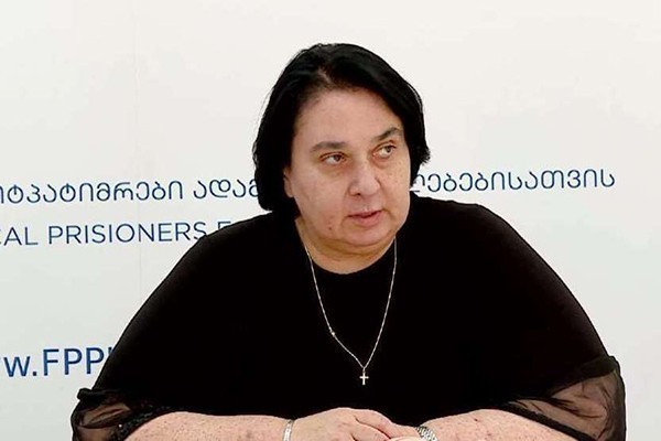 ნანა კაკაბაძე: თუ აშშ-ს ადმინისტრაცია კვლავაც გააგრძელებს თავის პოლიტიკას ქვეყნის შიგნით და გარეთ, თუ აშშ-ს საპრეზიდენტო არჩევნებში არ გაიმარჯვებენ კონსერვატორული ძალები,  ლიბერალური ფაშიზმის ბატონობა აშშ-ი და მსოფლიოში შეუქცევად სახეს მიიღებს