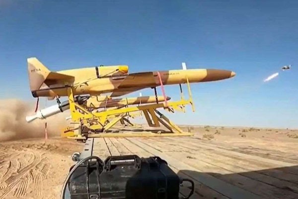 ირანში საბრძოლო და სადაზვერვო უპილოტო თვითმფრინავებს ცდიან