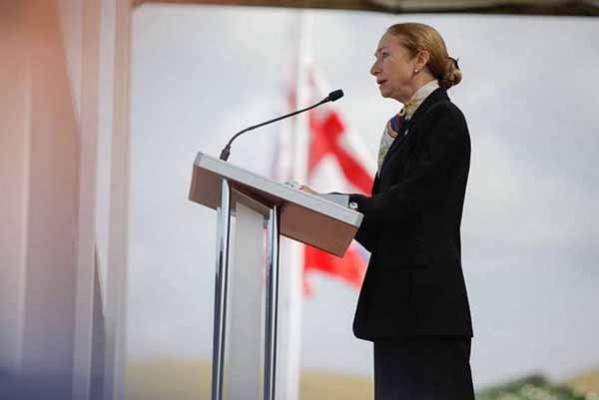 კელი დეგნანი: 50 მოსამართლეს, რომლებიც სასწავლო ვიზიტით შეერთებულ შტატებში იმყოფებოდნენ, შესაძლებლობა ჰქონდათ დაკვირვებოდნენ სასამართლო პროცესებს, ნაფიც მსაჯულთა შერჩევასა და მართლმსაჯულების აღსრულებას