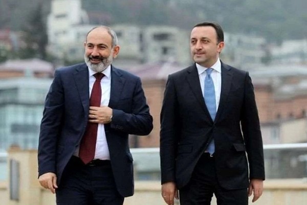 ირაკლი ღარიბაშვილი: ნიკოლ ფაშინიანთან შეხვედრაზე რეგიონსა და მის ფარგლებს მიღმა მშვიდობისა და სტაბილურობის კრიტიკული მნიშვნელობა განვიხილეთ