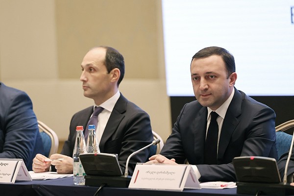 ჩვენ ვართ პატარა ქვეყანა, გვაქვს ძალიან ბევრი გამოწვევა,  ტერიტორიების ნაწილი არის ოკუპირებული და ჩვენ გვჭირდება მეტი ძლიერი პარტნიორი და მოკავშირე. გვჭირდება ყველასთან ძალიან კარგი, ძლიერი ურთიერთობა, მითუმეტეს ჩვენს მთავარ პარტნიორებთან
