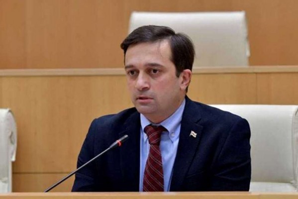 ლევან იოსელიანი: პოლიტიკური კლასი უნდა ჩამოყალიბდეს მართლა უნდათ საპარლამენტო კონტროლის გაძლიერება თუ უბრალოდ მოჩვენებითად უნდათ რაღაც ცვლილებების გაკეთება