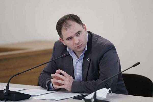 ნიკოლოზ სამხარაძე გენპროკურორის არჩევის წესის ცვლილებაზე: ფაქტობრივად არავის მოგვწონს ეს კანონპროექტი, მას ხმას ვაძლევთ, იმიტომ რომ ეს არის 12 რეკომენდაციიდან ერთ-ერთი და ჩვენთვის პრიორიტეტულია საქართველომ მიიღოს კანდიდატის სტატუსი