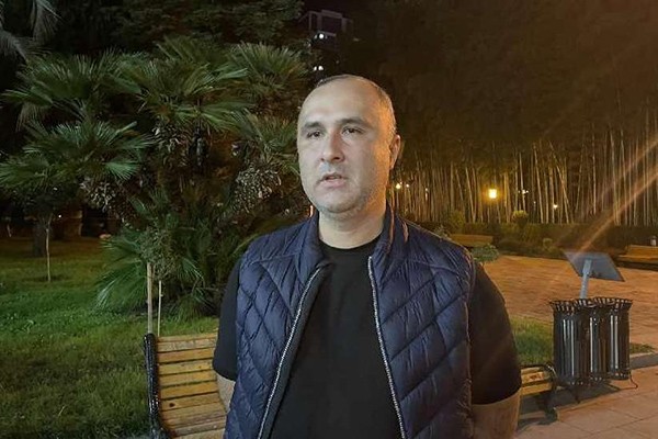 ხელვაჩაურის საკრებულოს „ნაციონალური მოძრაობის“ ფრაქციის თავმჯდომარემ პარტია დატოვა