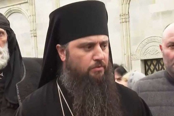მეუფე სვიმეონი: გავუფრთხილდეთ ერთმანეთს და გვიყვარდეს ერთმანეთი, ქვების სროლას თავი დავანებოთ