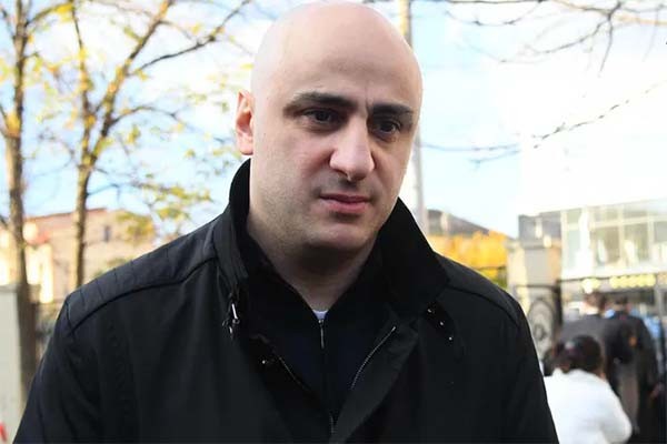 ნიკა მელია:  მიხეილ სააკაშვილის სასამართლო დარბაზში მოსვლის შემთხვევაში, ყველასთვის ნათელი იქნებოდა, რომ მისი ჯანმრთელობის მდგომარეობა ივანიშვილის ბოროტი სისტემის მიერ არის დანგრეული