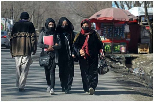 „თალიბანმა“ ავღანეთში ქალებს უნივერსიტეტში სწავლა აუკრძალა