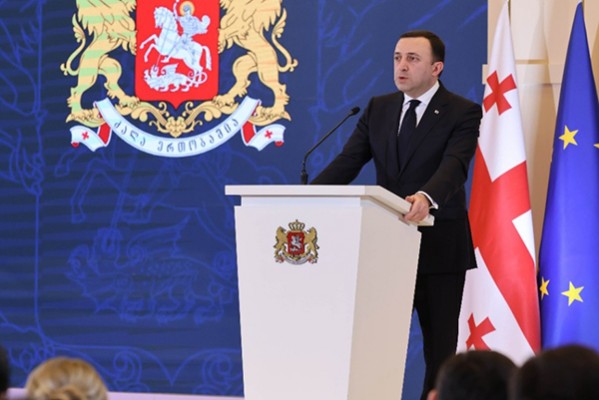 ირაკლი ღარიბაშვილი: მილიარდი ლარის ღირებულების მასშტაბურ პროექტს ვიწყებთ,  რაც 800 სკოლის მშენებლობა-რეაბილიტაციას გულისხმობს, 2023 წელს განათლების ბიუჯეტი 2 მილიარდზე მეტი იქნება