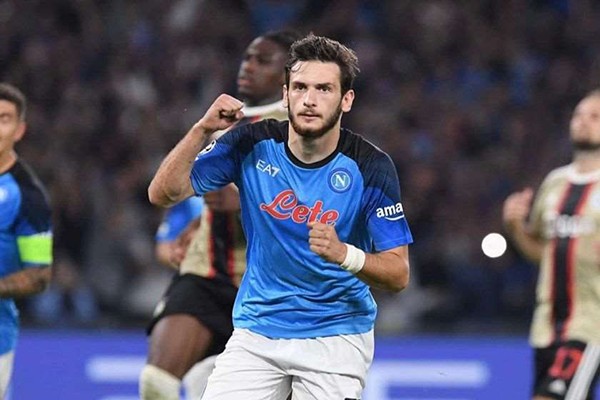 La Repubblica: კვარა სიმფონიას ჰგავს, რომელიც ცარიელ ოთახს ავსებს