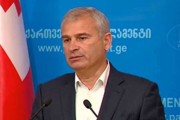 ირაკლი ქადაგიშვილი განმარტავს, რატომ შეეზღუდათ დეპუტატებს მიხეილ სააკაშვილის მონახულების უფლება