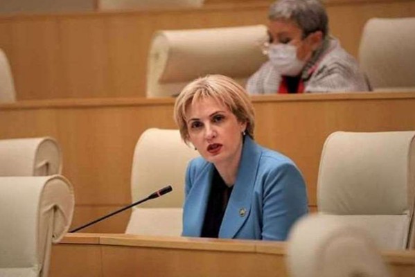 ეკა სეფაშვილი: უკრაინისთვის იარაღის გადაცემა ომში პირდაპირ ჩართვას ნიშნავს და კასიანოვს ვურჩევ, თუ მსგავსი წესები არ იცის, კარგად გაეცნოს